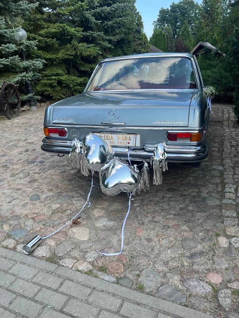 Auto do ślubu mercedes 108