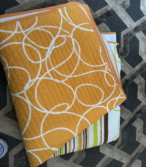 Colcha + 2 almofadas