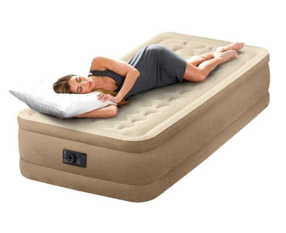 Надувні ліжка Intex з насосом. Дорослі та дитячі. Ціна влаштує