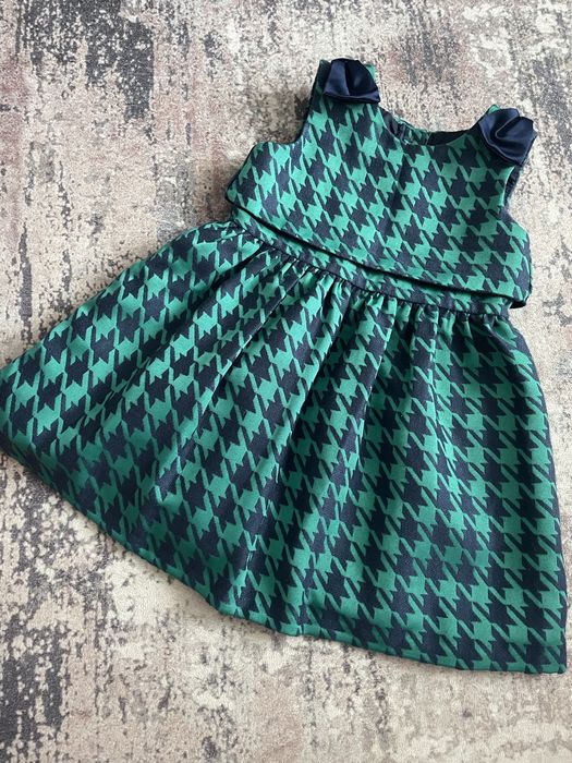 Сукня Плаття Ошатна сукня на дівчинку 3-4 роки