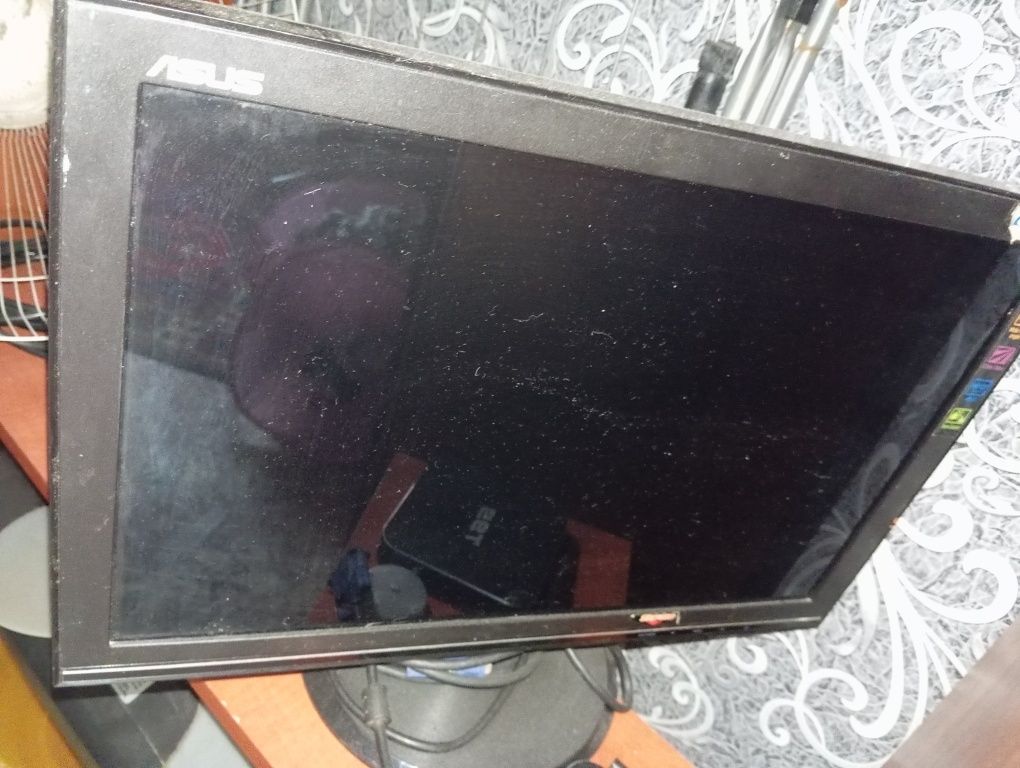 Продам компьютер Intel Xeon E5-2650 V4 (12ядер\24поток)32озу,8гб видео