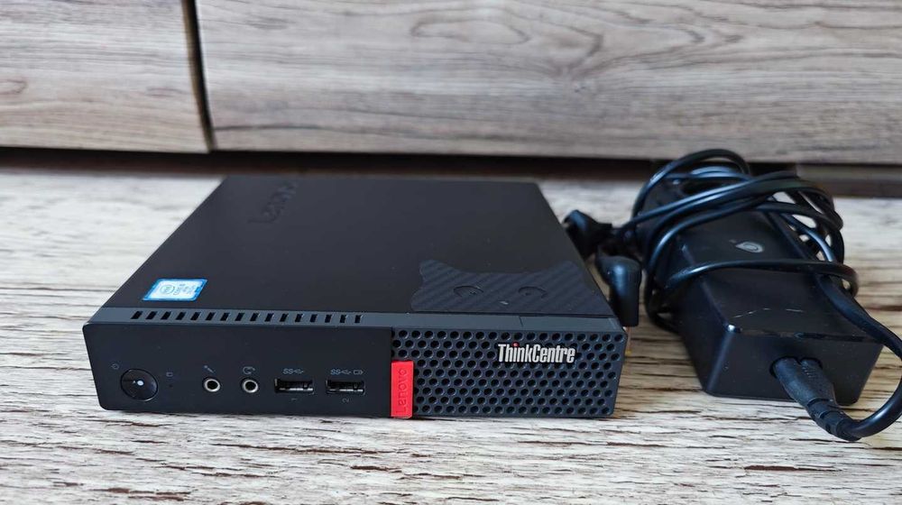 Mini komputer Lenovo M910q Tiny I5 7500T 8/256GB mały i cichy