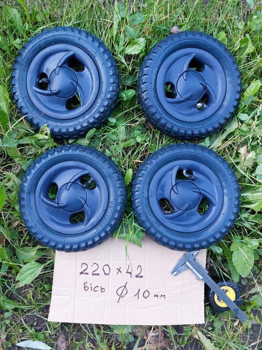 колеса  220х42  тачка  візок  кравчучка пневматичні 4шт  з осями