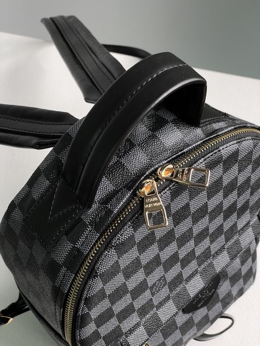 Жіночий рюкзак Louis Vuitton сумка Люкс женский рюкзак луи клатч