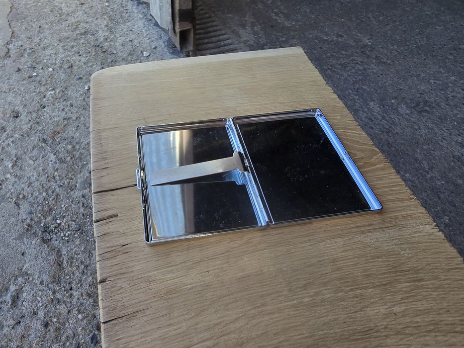 Papierośnica stylowa