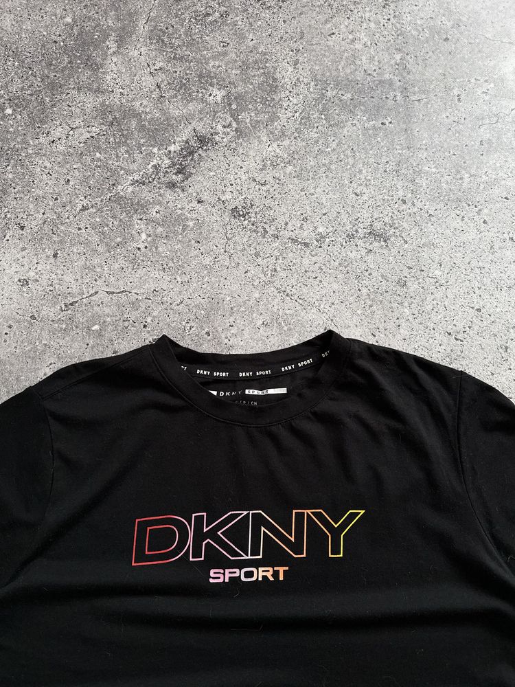 Женская футболка Donna Karan New York Dkny Big Logo Sport