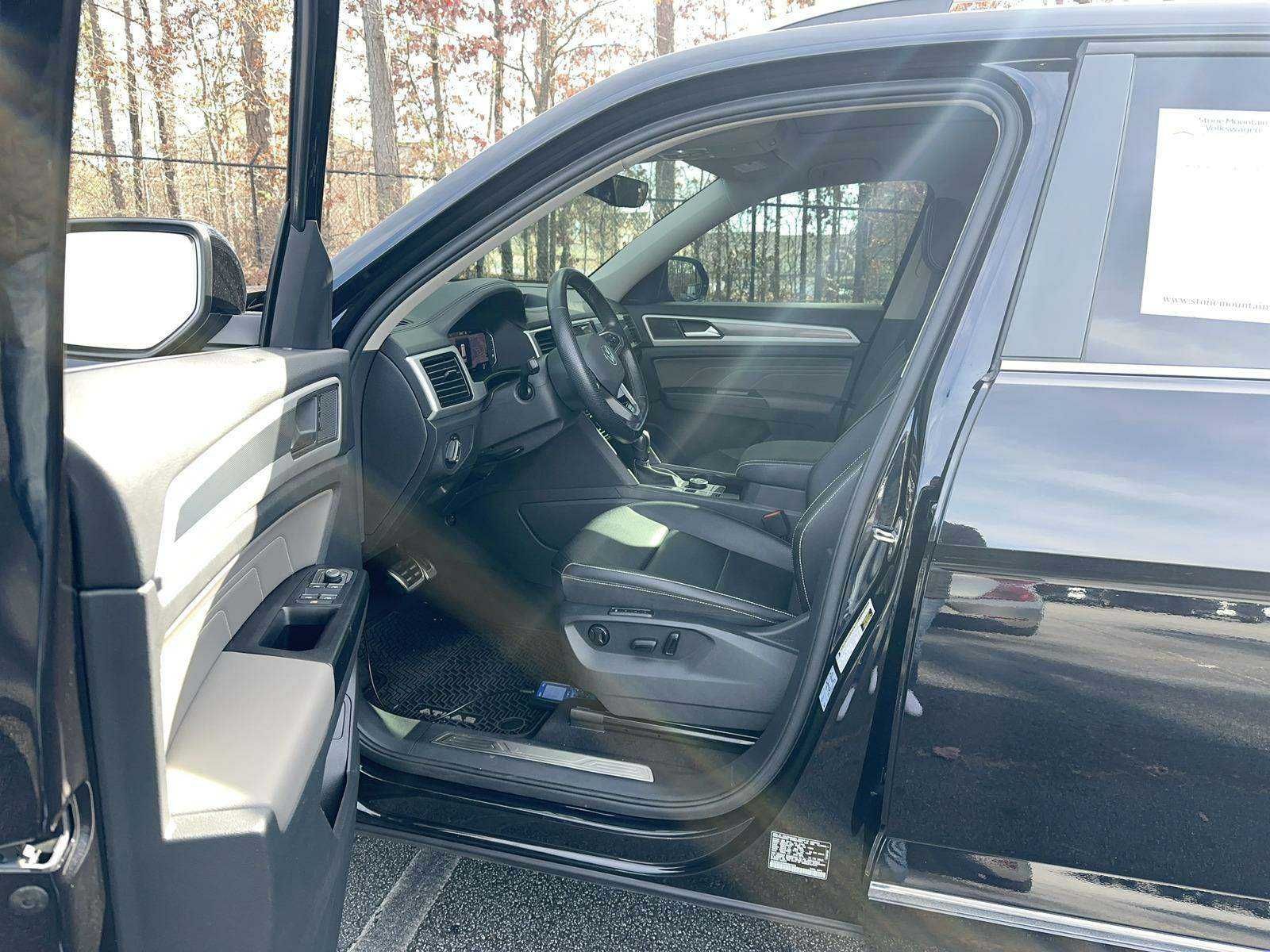 2021 Volkswagen Atlas 3.6L V6 SEL R-Line