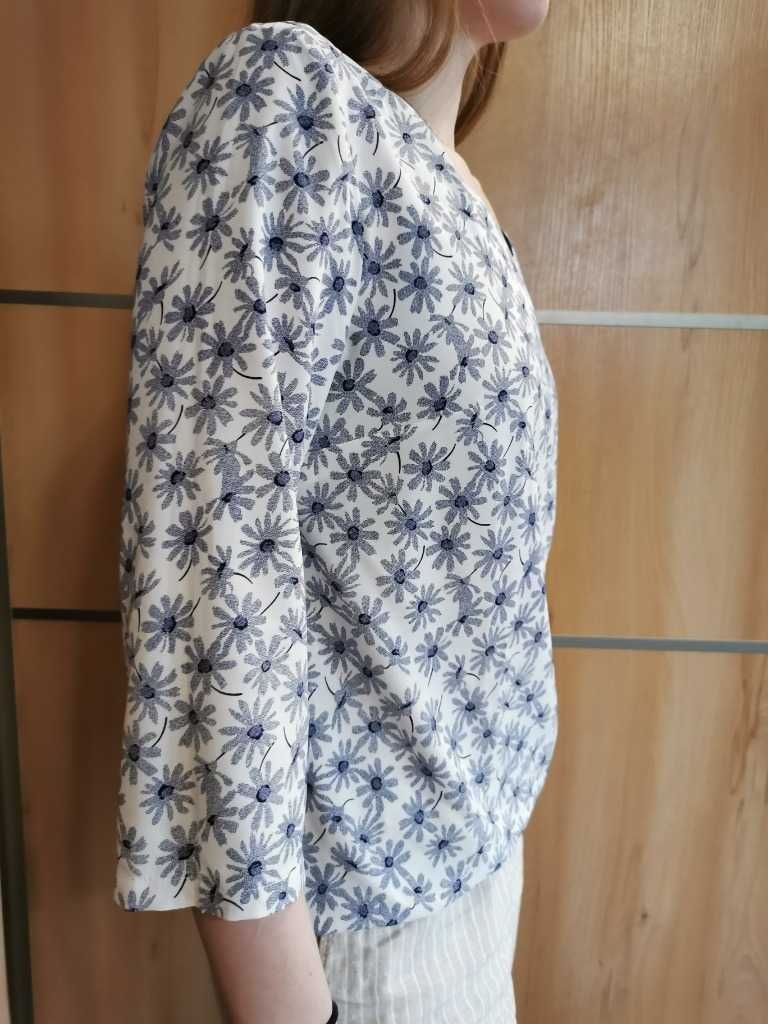 Bluzka Quiosque w kwiaty rozmiar 42 M/L wiązana z boku