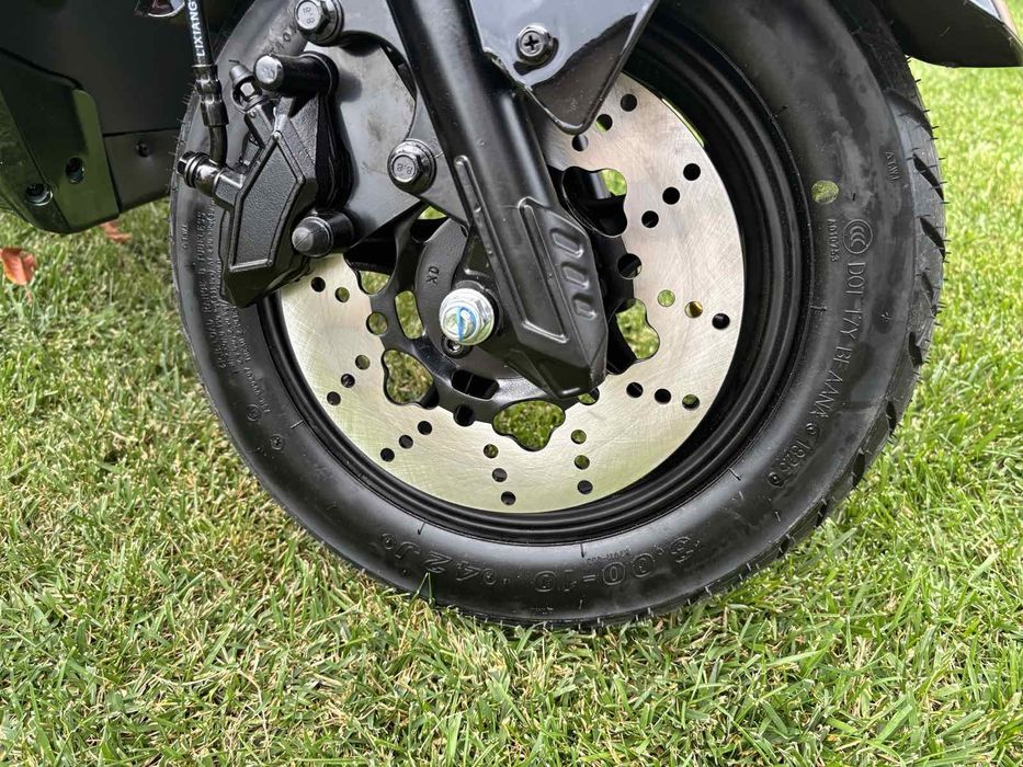 Електроскутер Corso GTS RR Pro 1500W 72V/32Ah батареї ЛІТІЙ-ЗАЛІЗО-ФОС