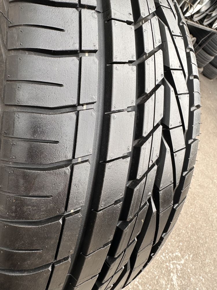 245 40 20 Goodyear Exellence Run Flut