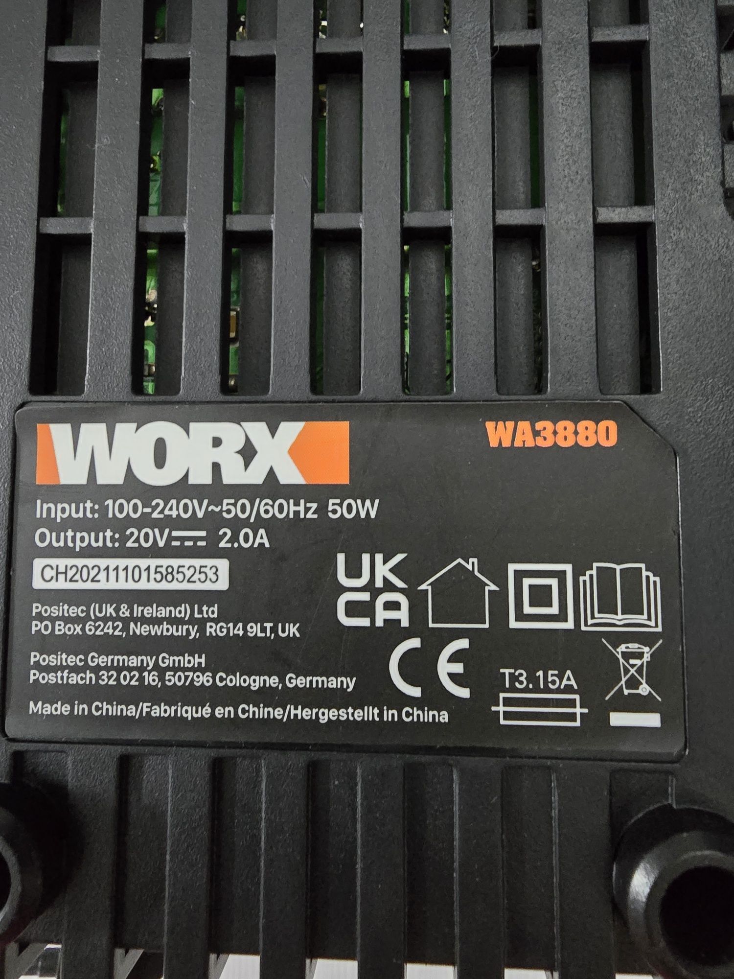 Nowa ładowarka Worx