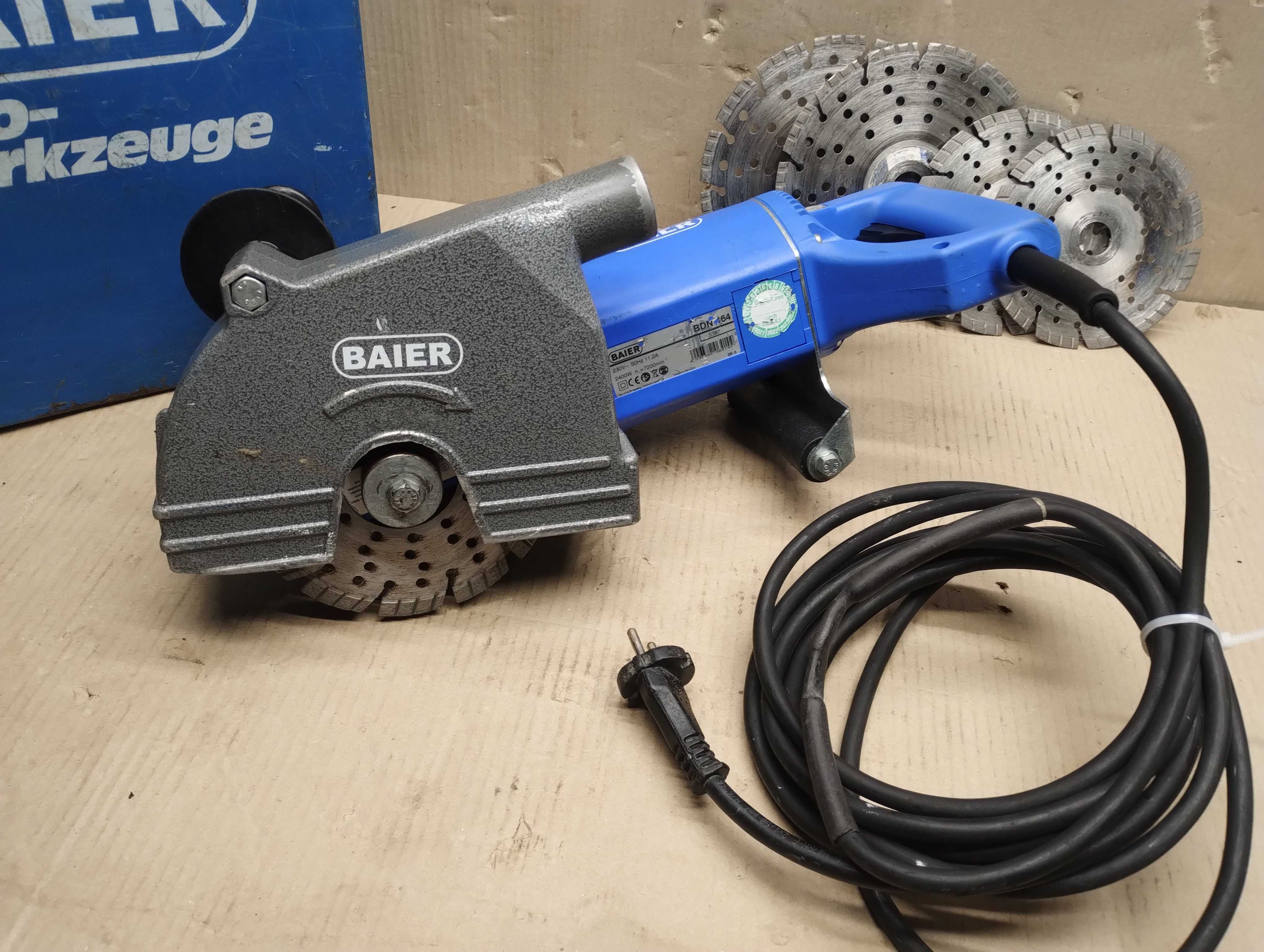 BAIER BDN 464  Bruzdownica diamentowa 2400W z 6  tarczami  w skrzyni