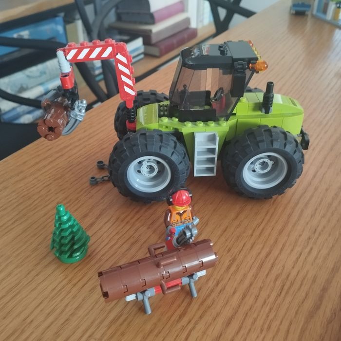 LEGO City 60181 Traktor leśny