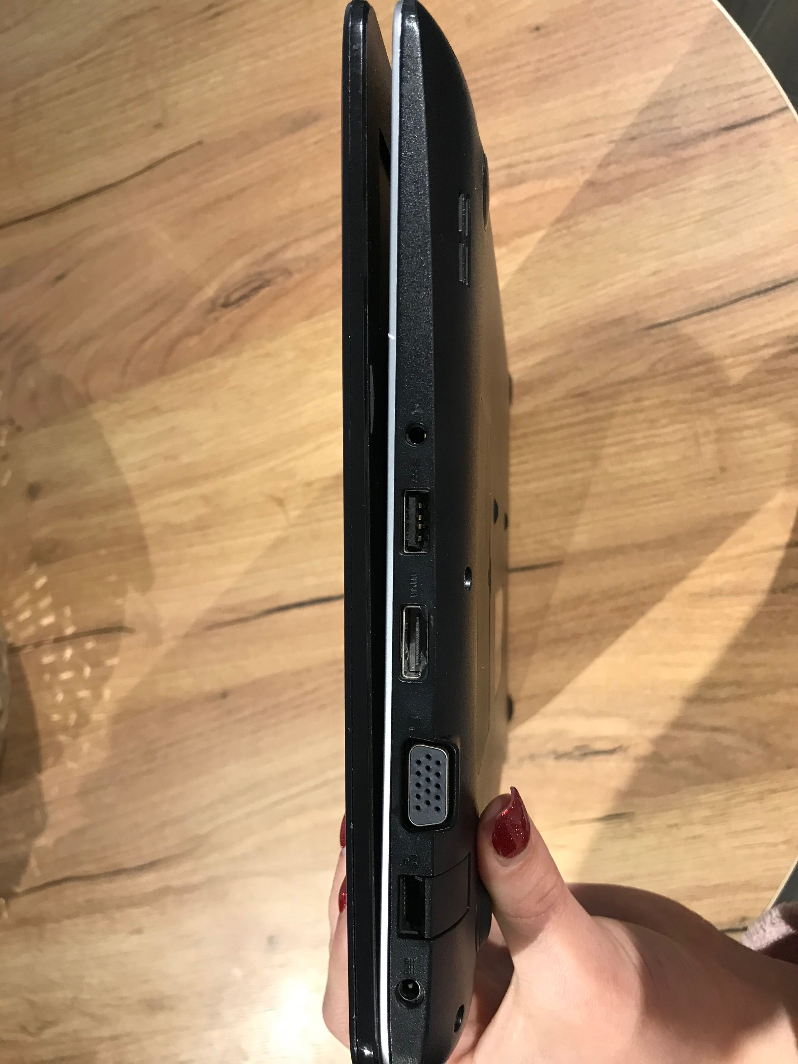 Ноутбук Asus X302U