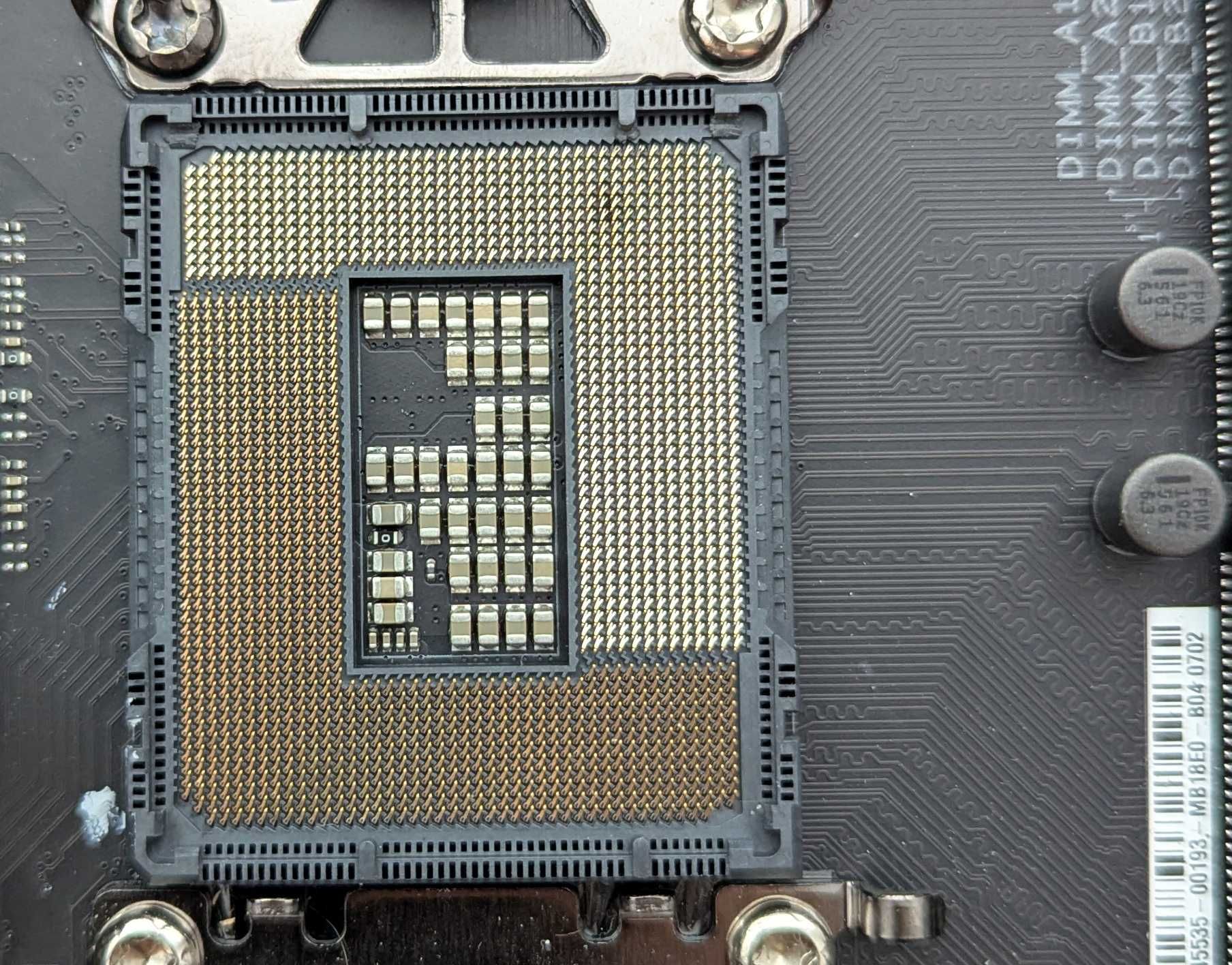 Asus Rog Z690 Hero s1700