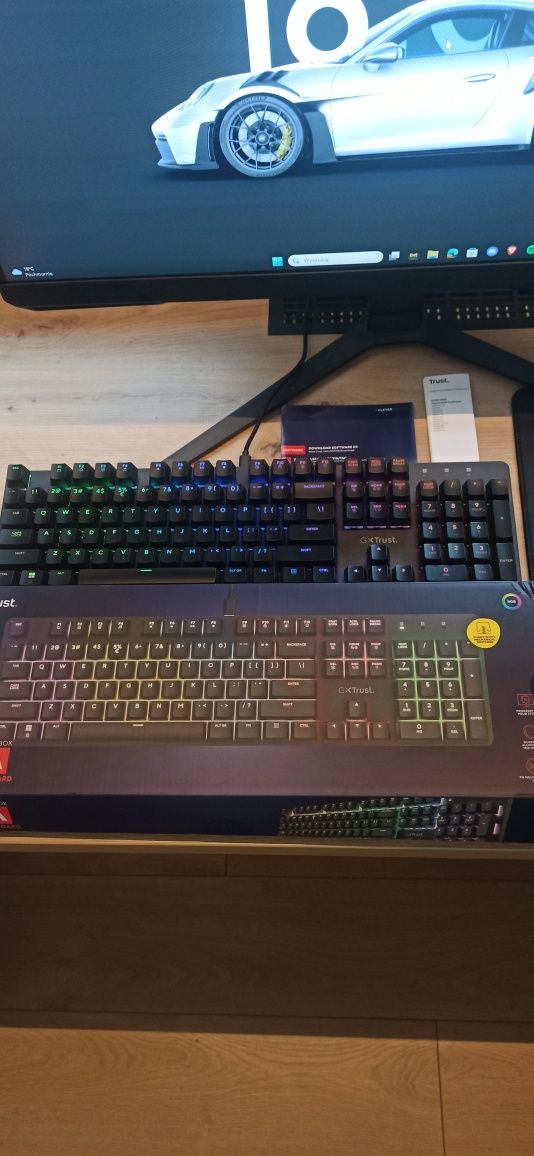 Klawiatura mechaniczną gx trust 871 zora