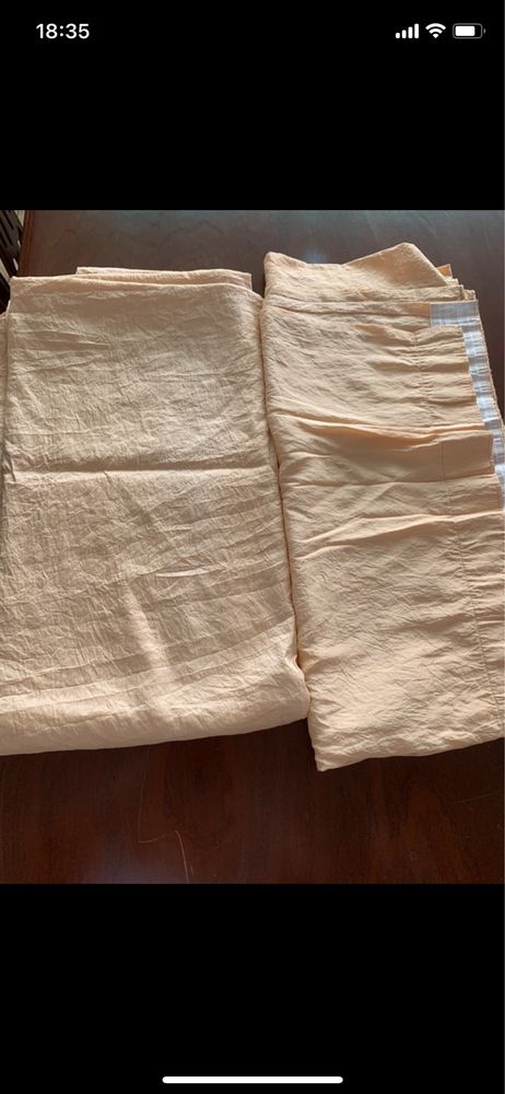 Cortinas Amarelas Usadas
