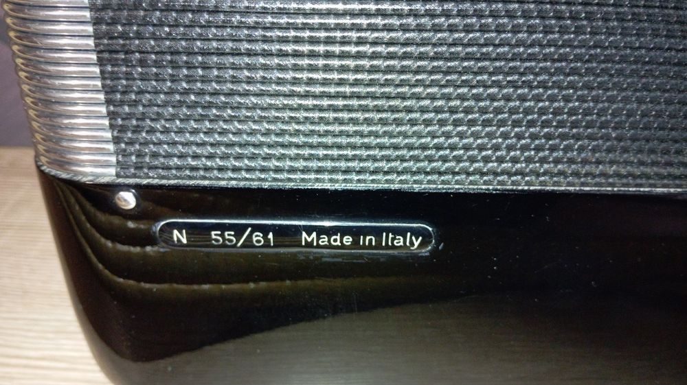 Włoski akordeon Scandalli