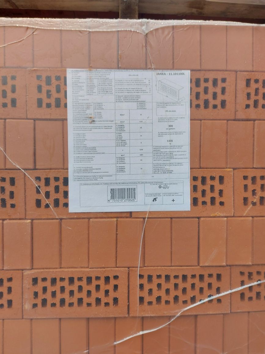Cegła lode Janka dziurawka czerwona