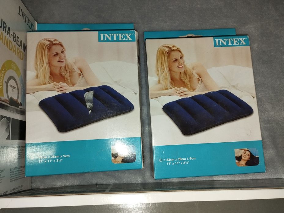 Надувной матрас Dura-Beam Standard Intex + насос + 2 надувные подушки