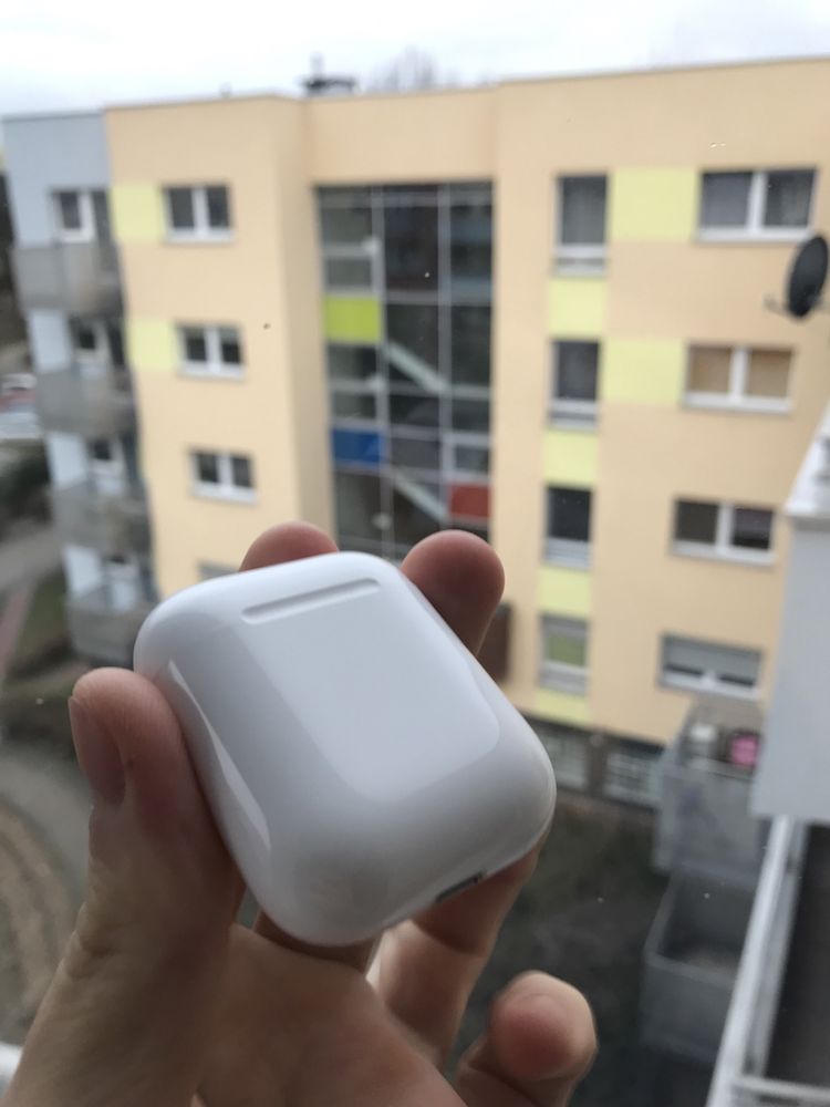 Etui AirPods 2 Model A1602 Oryginalne