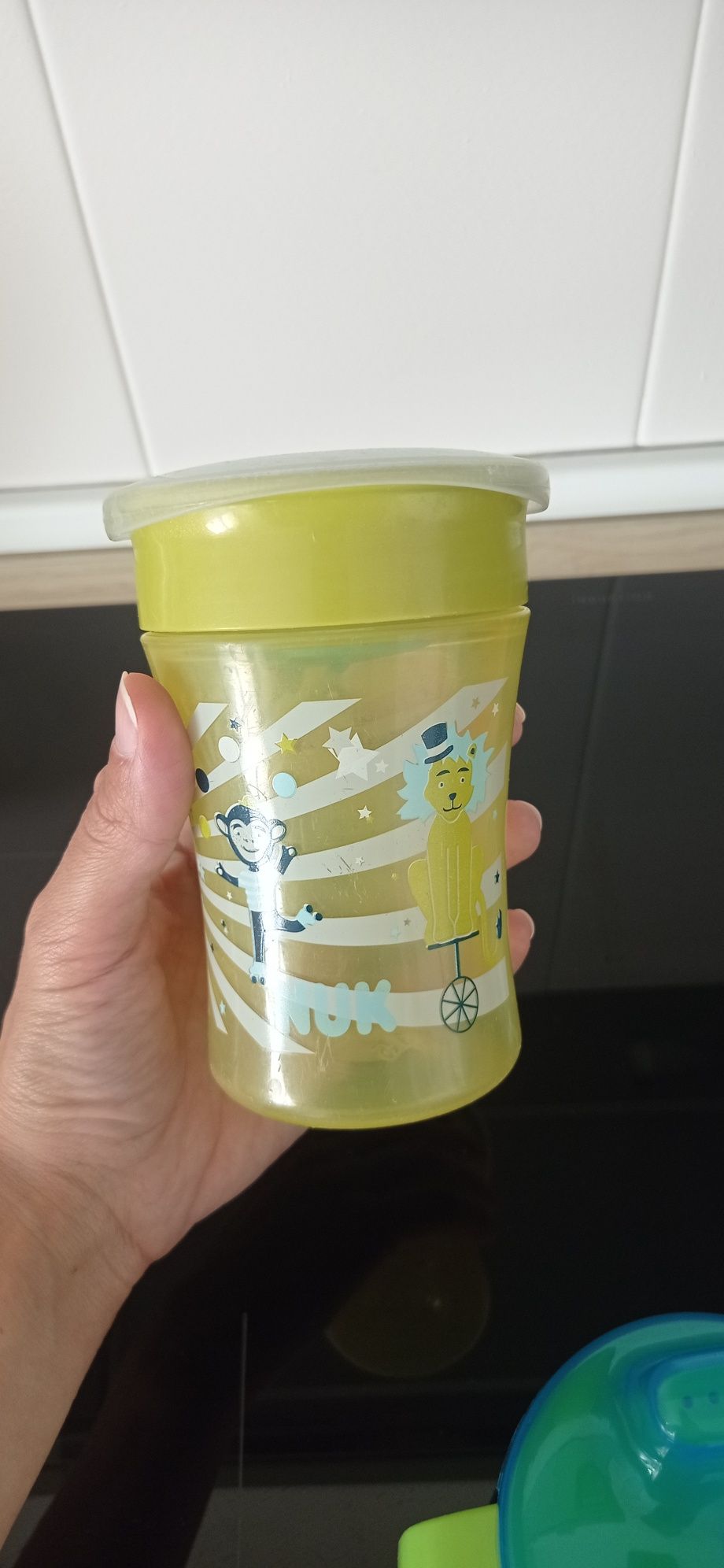 Copos de água de bebé