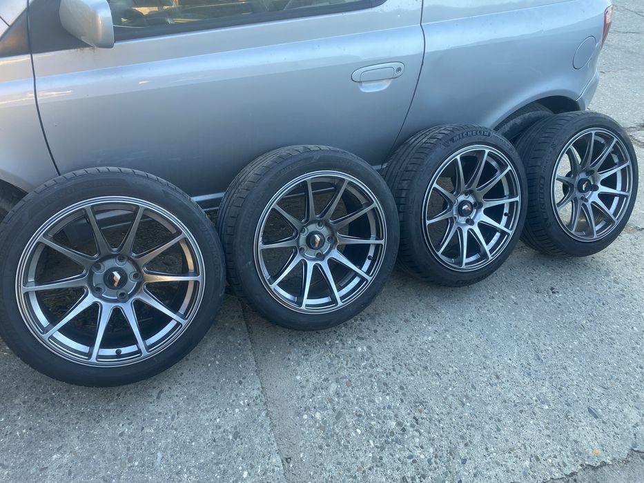 Japan Rancing JR11 18 cali BMW 5x120