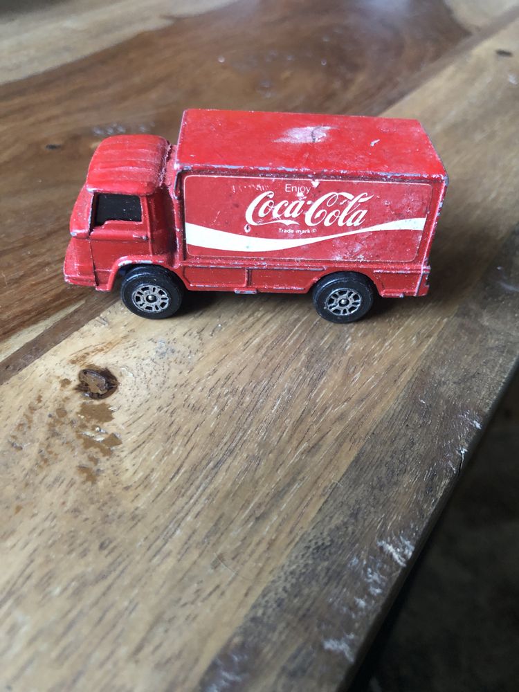 REZERWACJA / Corgi Leyland Terrier Coca Cola