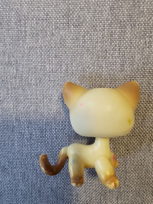 Lps. Кішка стоячка. Оригінал!