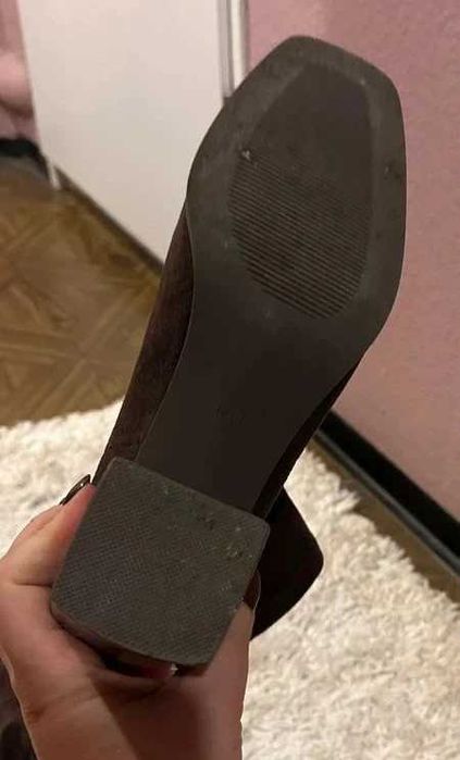 Botki wsuwane brązowe