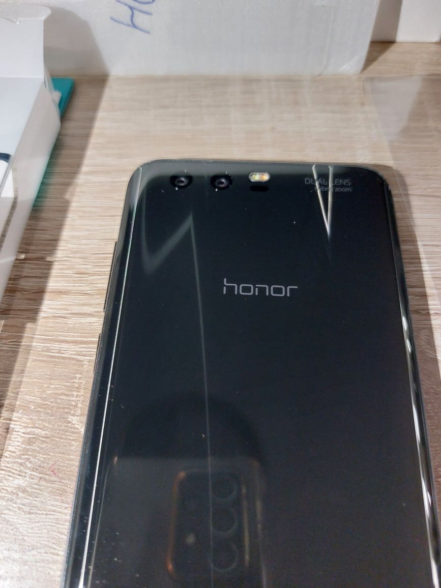 Telefon flagowy HONOR 9