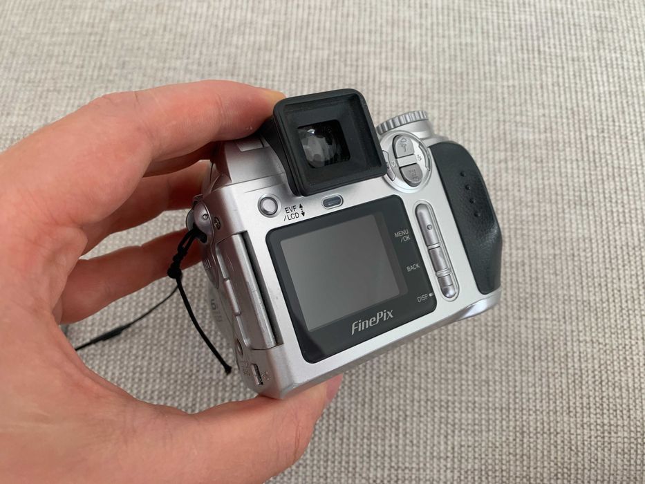 Fujifilm Finepix S304