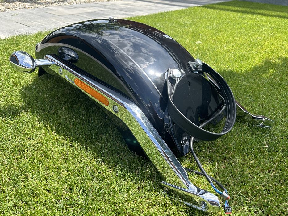 HARLEY FAT BOY 2023 Blotnik Tyl