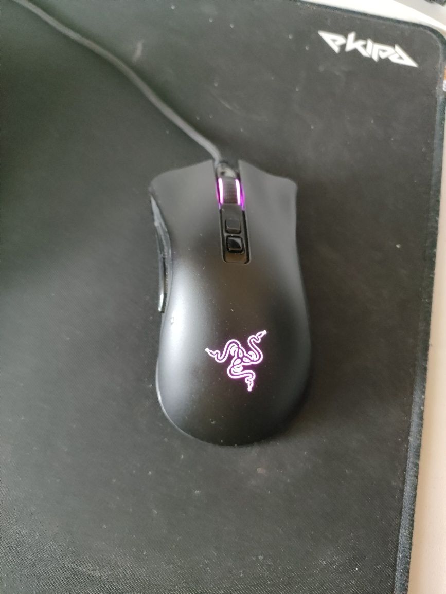 Myszka Razer deathadder v2