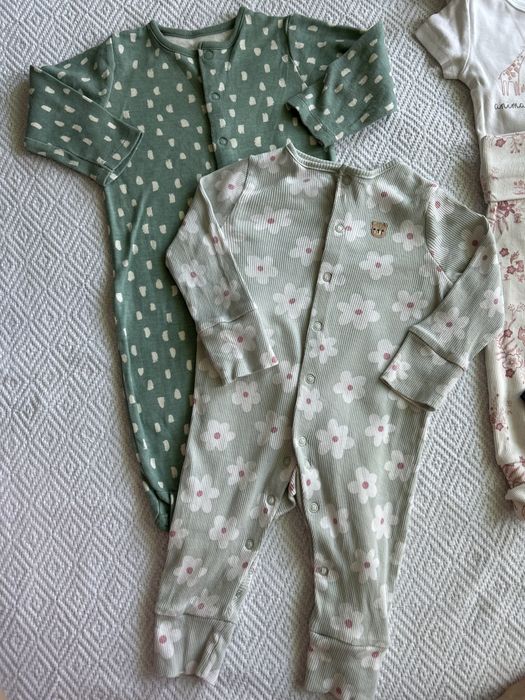 Комплект одягу для дівчинки 62/74/80, 6-12 міс