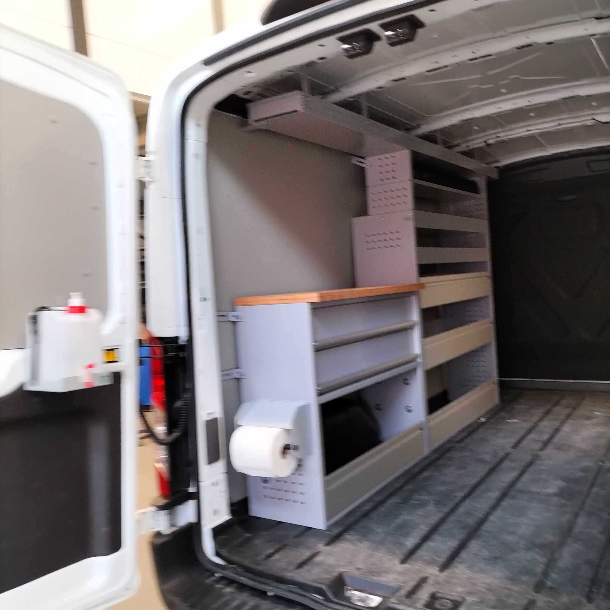 Zabudowa serwisowa warsztatowa Transit Movano  Crafter