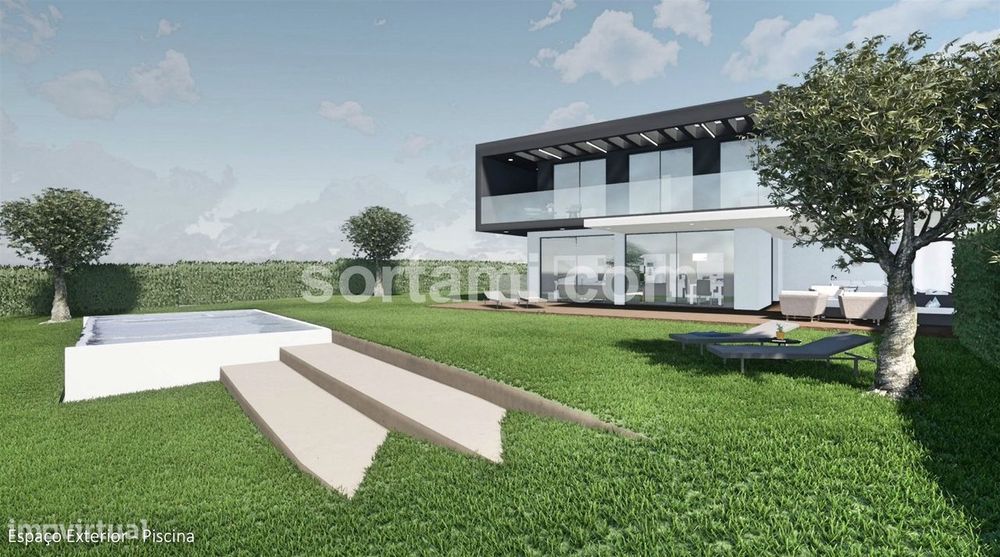 Moradia Geminada T4+1 Venda em Quarteira,Loulé