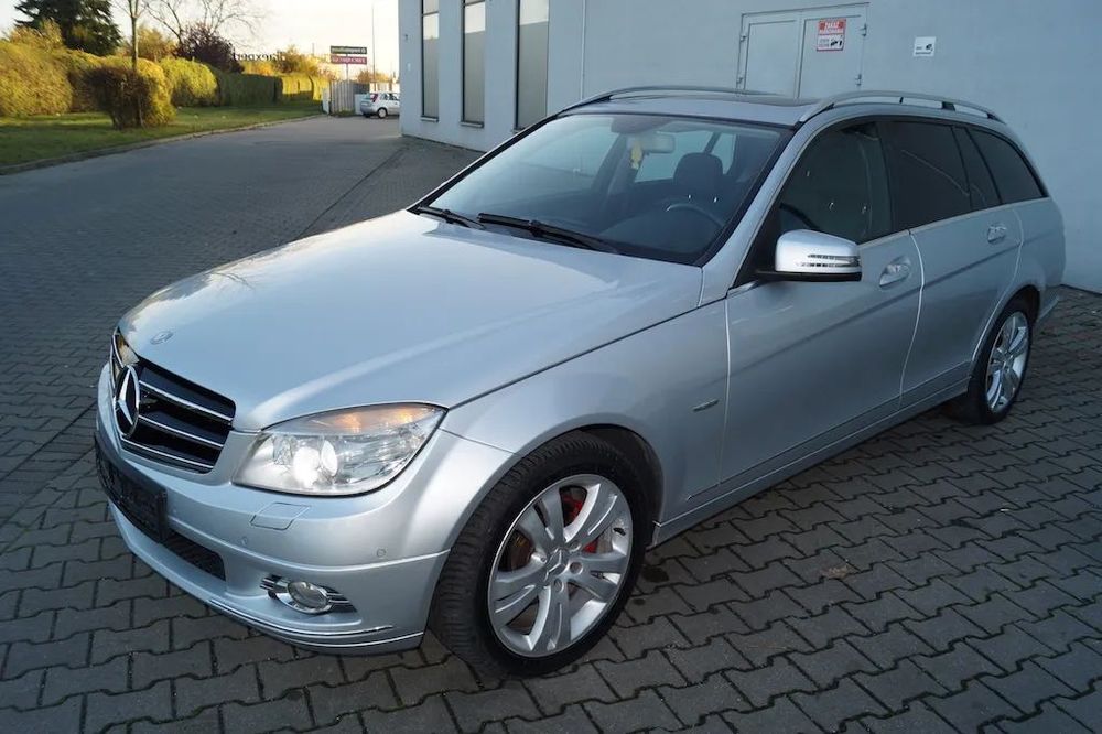 Mercedes-Benz Klasa C C180/156KM Avantgarde, Bi-Xenon, NAVI, Pół skóry, Szyber, Zobacz Stan!