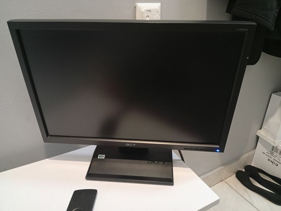 Продам монітор 19''