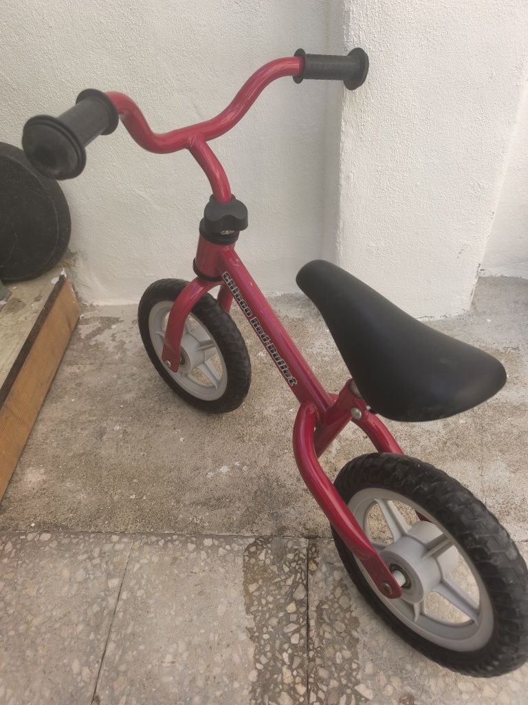 Bicicleta infantil
2/5 anos

Bicicleta primeiro equilíbrio