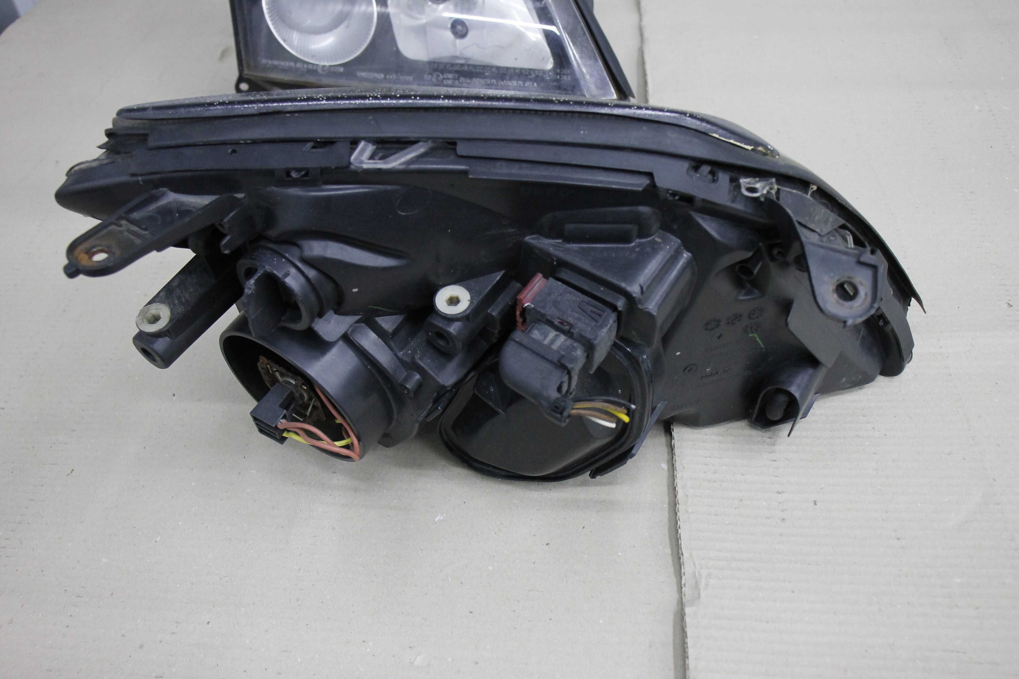 Reflektor lampy przód kpl prawa lewa Opel Vectra C Gts soczewki lampa