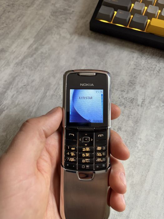 Nokia 8800 classic + стакан та дод.батарейка