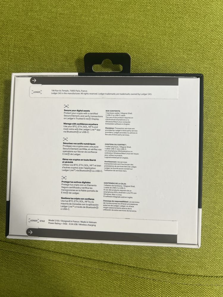 холодний гаманець Ledger Stax