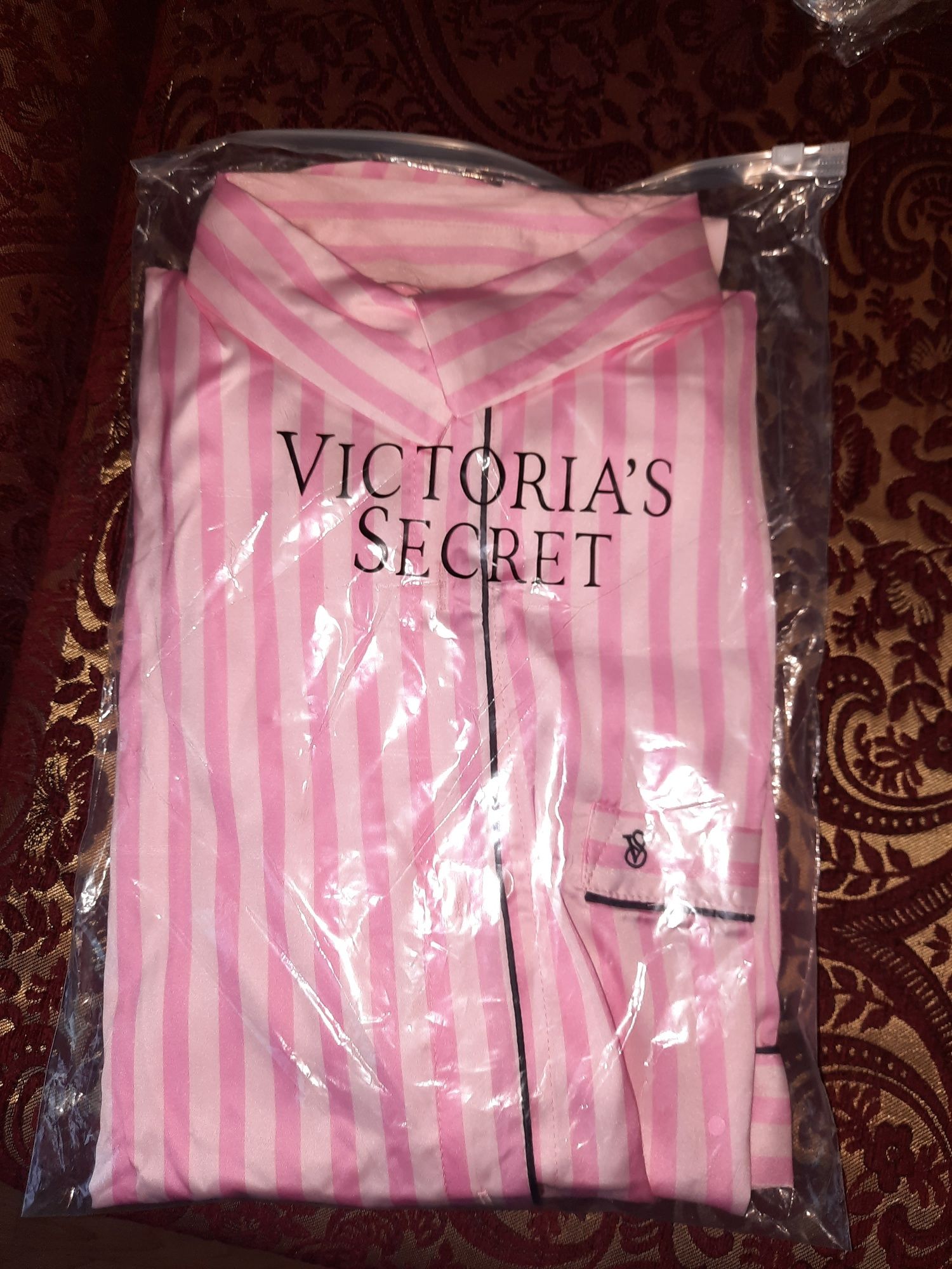 Женская пижама Victorias secrets в подарочном пакете