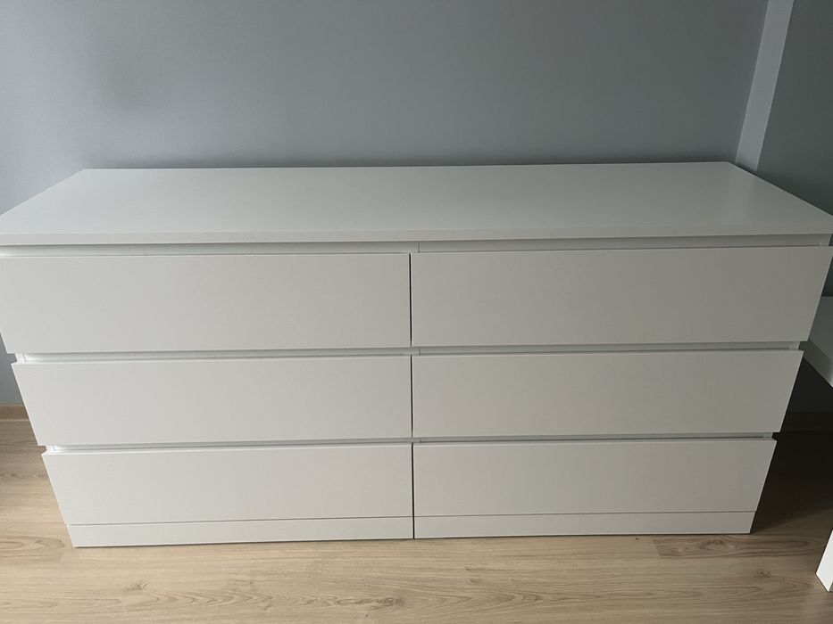 Rezerwacja Komoda malm stan idealny