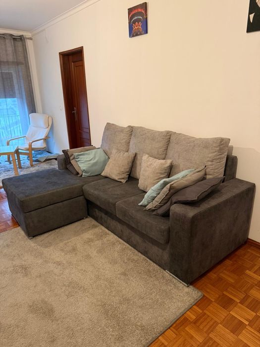 Sofa com chaise longue