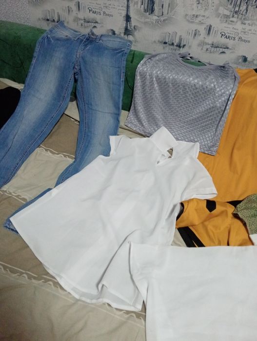 Лот вещей на девочку XS .