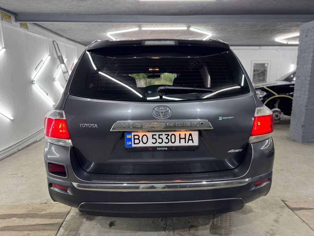 Toyota highlander 3.5 2012