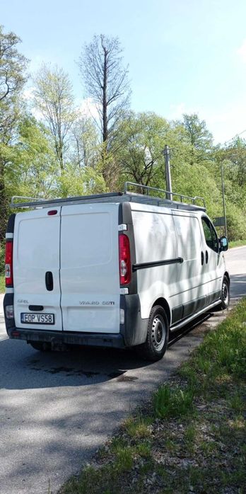 Opel Vivaro2008rok 2.5cdti 115KM 271tys km,6biegowa skrzynia