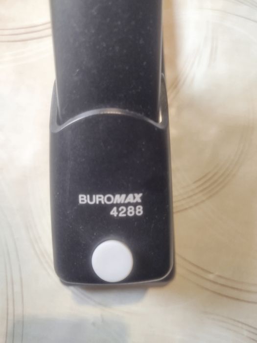 Степлер BUROMAX 4288 посиленої потужності 240.аркушів